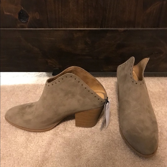 NWT Sonoma Slide on Ankle Boots - Picture 3 of 7